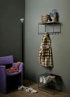 Downtown Skohylla, Vit