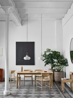 &Tradition Stolar-Drawn HM4 Stol, Vitoljad ek