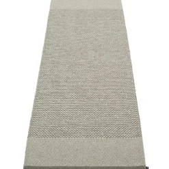 Pappelina Plastmattor-Edit Matta Charcoal / Warm Grey / Stone Metallic, 140x200 cm