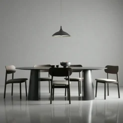 Elephant Stol, Mörk Ek / Svart Läder