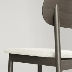 Elephant Stol, Mörk Ek / Svart Läder