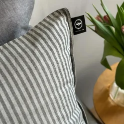 Recycled by Wille Örngott-Elias Örngott 50x60 cm, Ljusgrå / Svart