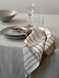 Tell Me More Servetter & Tillbehör-Ella Servett 50x50 cm, Brun