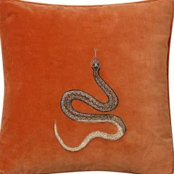 Chhatwal & Jonsson Prydnadskuddar & Fodral-Embroidered Cobra Kuddfodral 50x50 cm, Masala Yellow