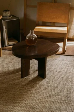 Farmhouse Pond Sidobord, Ek