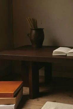 Frama Soffbord-Farmhouse Soffbord 70x70 cm, Mörk Ek