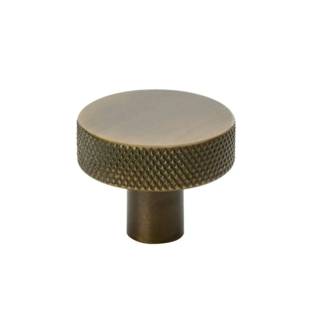 Flat Knopp 32, Mässing