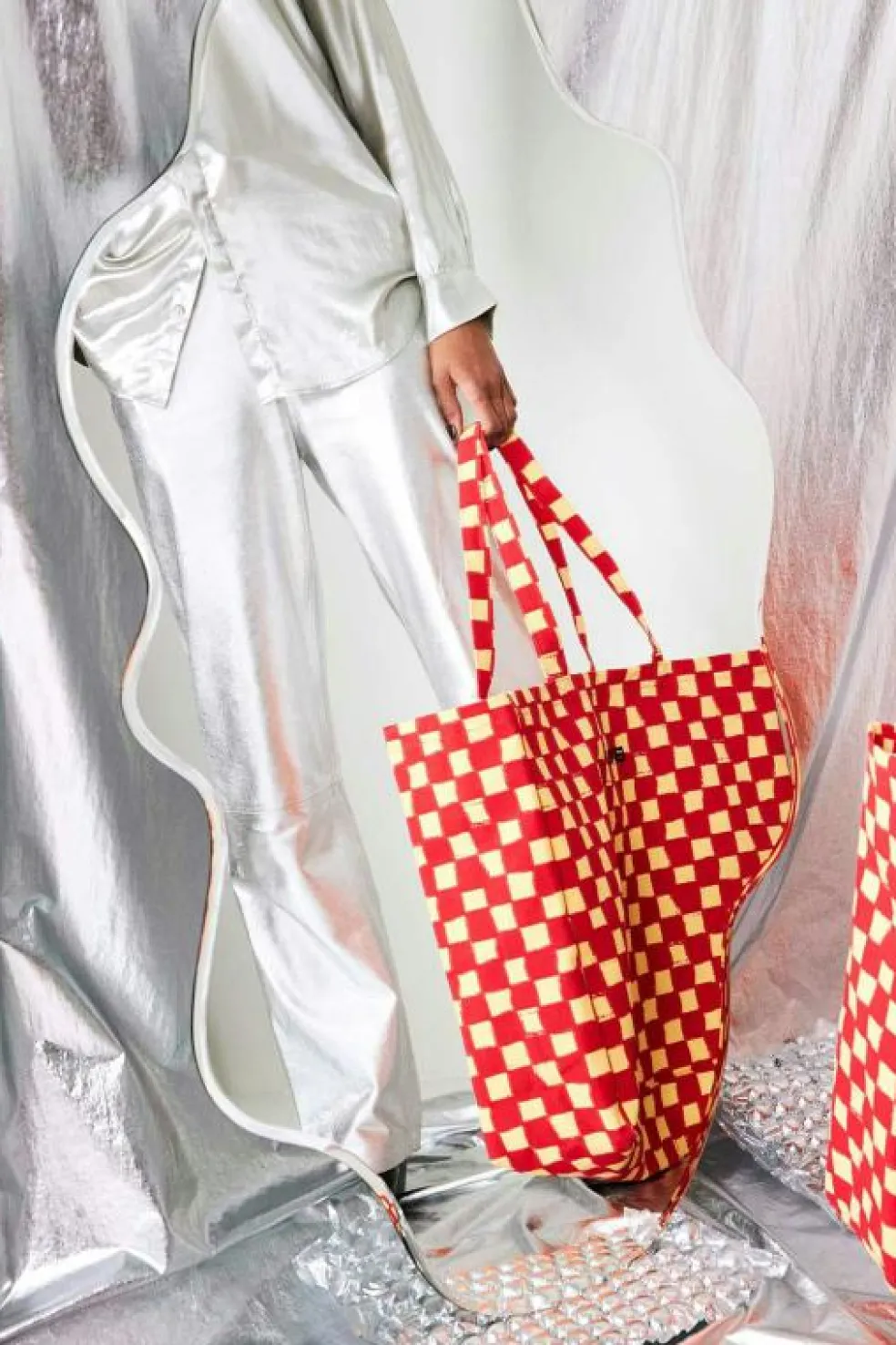 Flow Spegel 70x115 cm