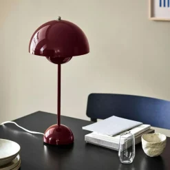 &Tradition Bordslampor-Flowerpot VP3 Bordslampa Gjord av PVC, Gjord av lackad metall, Grey Beige