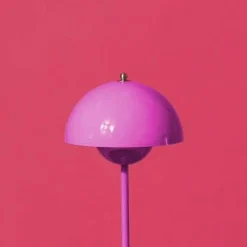 &Tradition Bordslampor-Flowerpot VP3 Bordslampa Gjord av PVC, Gjord av lackad metall, Grey Beige