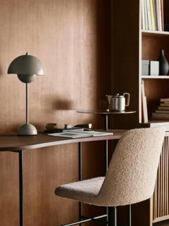 &Tradition Bordslampor-Flowerpot VP3 Bordslampa Gjord av PVC, Gjord av lackad metall, Grey Beige