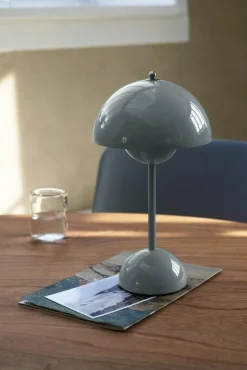 &Tradition Portabla Lampor|Portabla Lampor-Flowerpot VP9 Bordslampa Portabel, Matt Light Grey