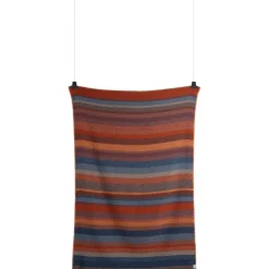 Fri Ullpläd 150x200 cm, Summer Red