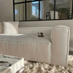 Grand 2-Sitssoffa Bouclétyg, Clay Beige