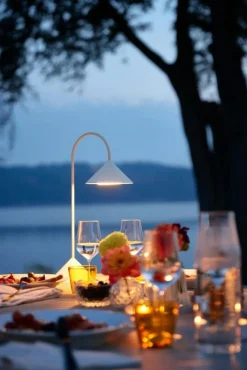 Frandsen Portabla Lampor|Portabla Lampor-Grasp Bordslampa Portabel 47 cm, Matt Beetroot