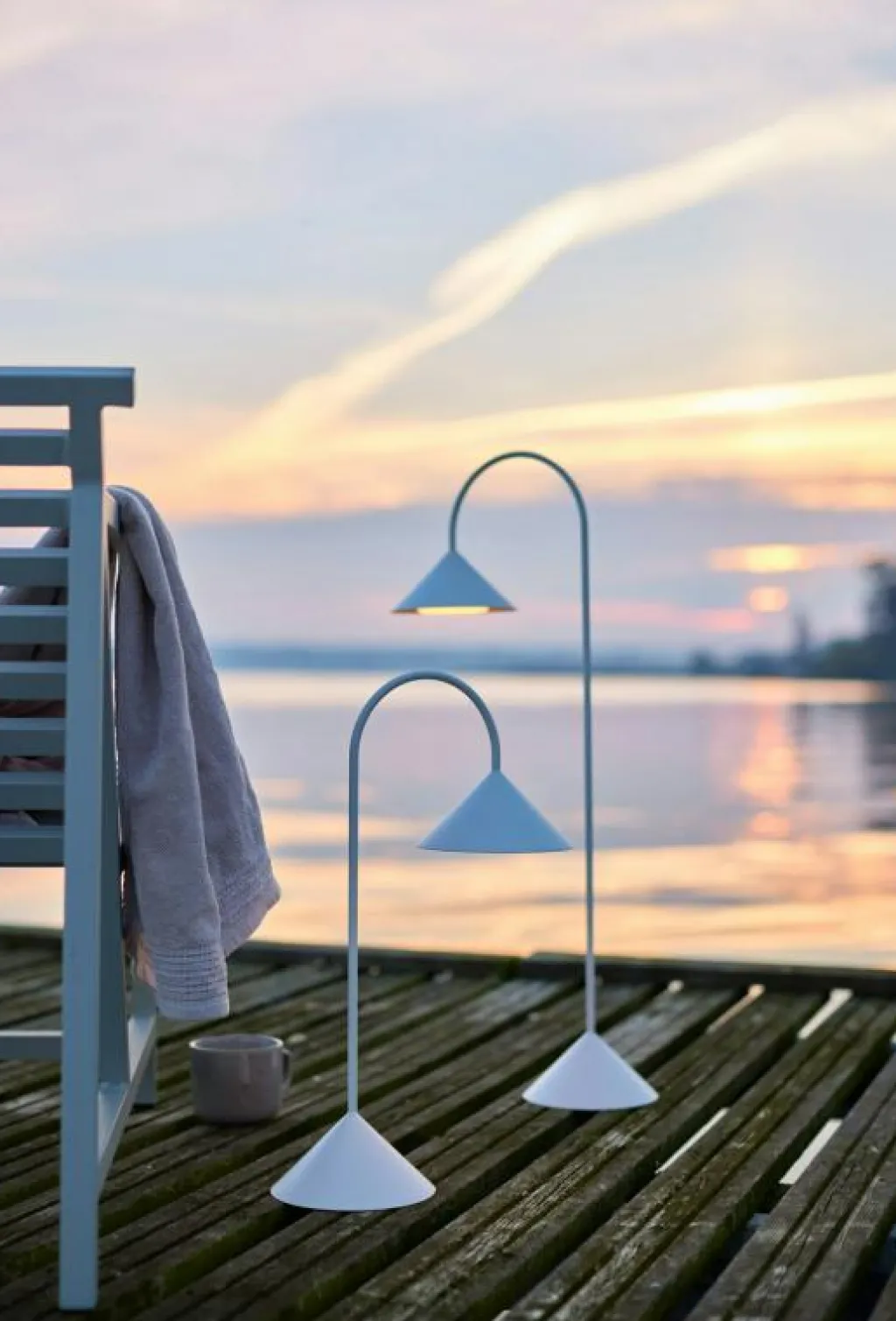 Frandsen Portabla Lampor|Portabla Lampor-Grasp Bordslampa Portabel 47 cm, Matt Beetroot