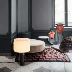 GUBI Bordslampor-Gravity Bordslampa Liten, Svart Stål / Canvas