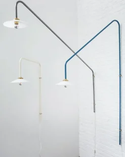 Hanging Lamp N°4 Vägglampa, Svart