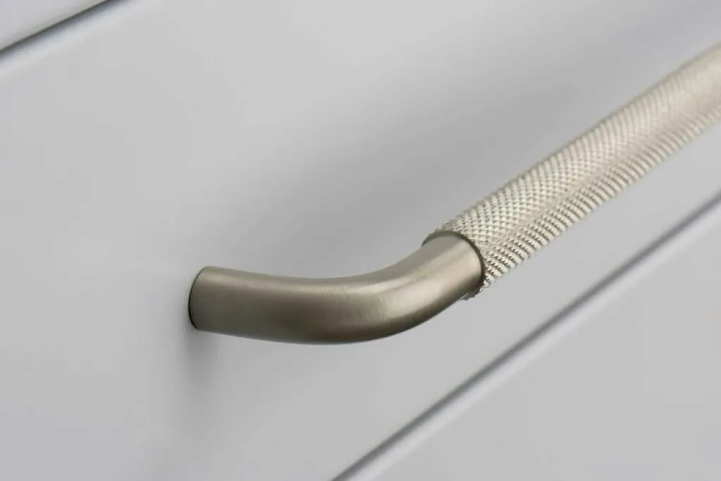 Beslag Design Knoppar & Dörrhandtag-Helix Handtag 128, Rostfritt Stål