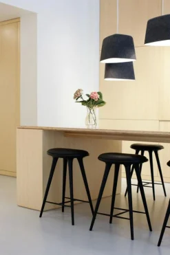 High Stool Pall 69 cm, Såpad Ek