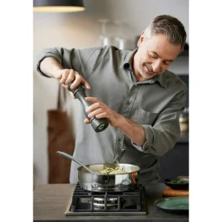 Kitchenware by Tareq Taylor Kryddkvarnar-Himalaya Salt- Och Pepparset 26 cm, Forest Green