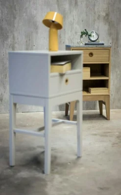 Mavis Sängbord & Nattduksbord|Sängbord & Nattduksbord-Höllviken Sängbord Höga Ben, Vitpigmenterad Ek