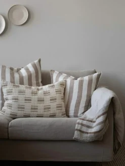 Tell Me More Prydnadskuddar & Fodral-Holte Kuddfodral 60x60 cm, Oliv