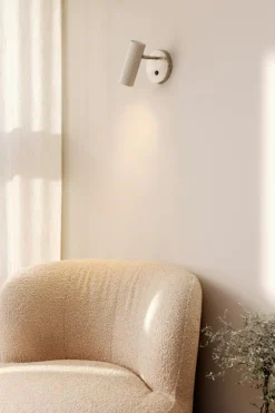 Hubble Vägglampa, Brons