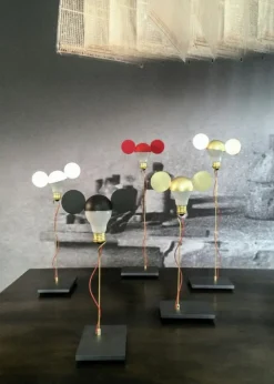 Ingo Maurer Bordslampor-I Ricchi Poveri Toto Bordslampa, Mässing