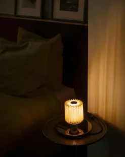 DCWéditions Bordslampor-In the Sun 220 Bordslampa, Silver / Silvrigt Mesh