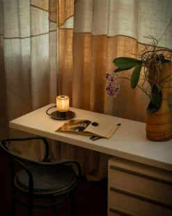 DCWéditions Bordslampor-In the Sun 220 Bordslampa, Silver / Silvrigt Mesh