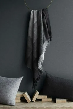 Inca Stones Pläd 130x200 cm, Grå