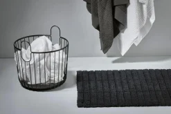 Inu Korg 30x30.5 cm, Svart