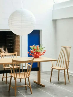 HAY Stolar-J110 Karmstol, Mörkoljad Ek