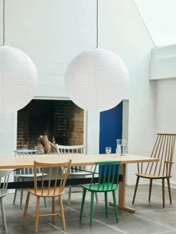 HAY Stolar-J110 Karmstol, Mörkoljad Ek