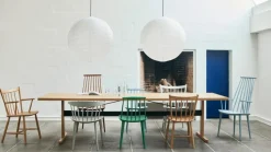 HAY Stolar-J110 Karmstol, Mörkoljad Ek