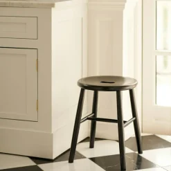 FDB Møbler Pallar-J27 Pall, Bok