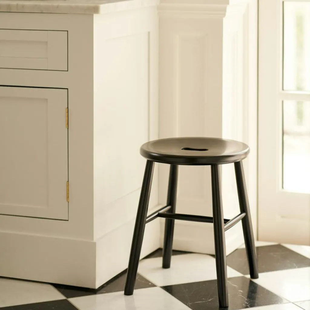 FDB Møbler Pallar-J27 Pall, Bok