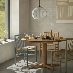 J80 Stol, Lackerad Ek