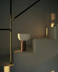 Kizu Bordslampa Portabel, Kunis Breccia