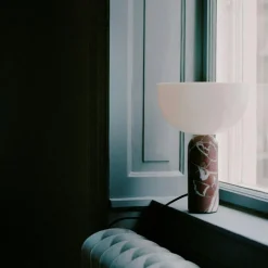 Kizu Bordslampa Small, Breccia Pernice