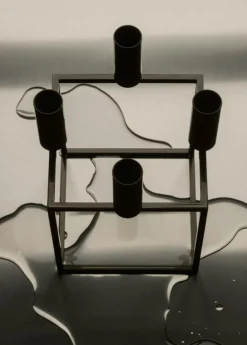 Kubus 4 Ljusstake, Olive