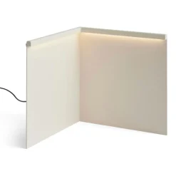 LBM Corner Bordslampa, Cream White