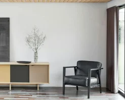 LC1 Loungestol, Svartlackerad Ek/Svart