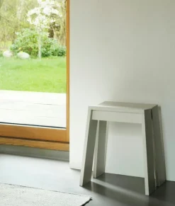 Let Pall, Mörkbetsad Ask