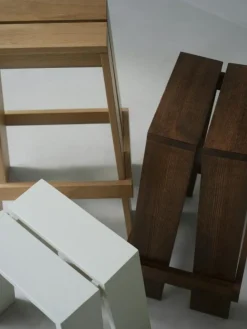 Let Pall, Mörkbetsad Ask