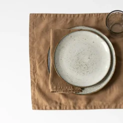 Tell Me More Bordstabletter & Glasunderlägg-Linen Bordstablett 35x50 cm, Hazelnut