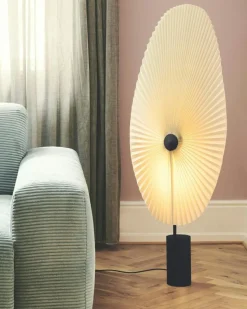 Gejst Golvlampor-Liris Golvlampa, Svart