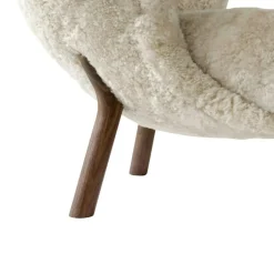 Little Petra VB1 Loungestol, Fårskinn Honey / Valnöt