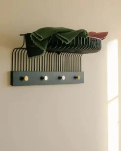 Lunett Hatthylla, Svart